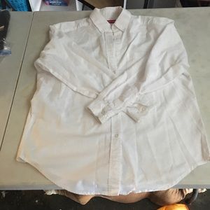 Gloria Vanderbilt dress shirt
